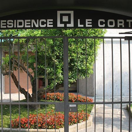 Residence Le Corti Milán Exterior foto